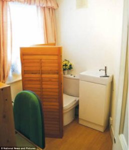 Storeroom with a toilet valued at £150000 in London. For the same amount in Stockton on Tees you can get a 4 bed house. Though I am ashamed to say my source for this is the Daily Mail...